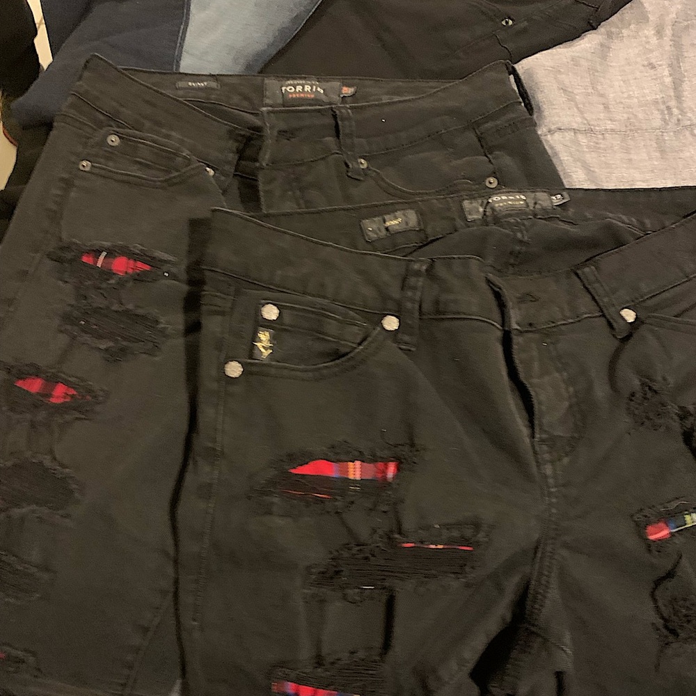 2 pair of torrid jeans 2 different sizes ❤️